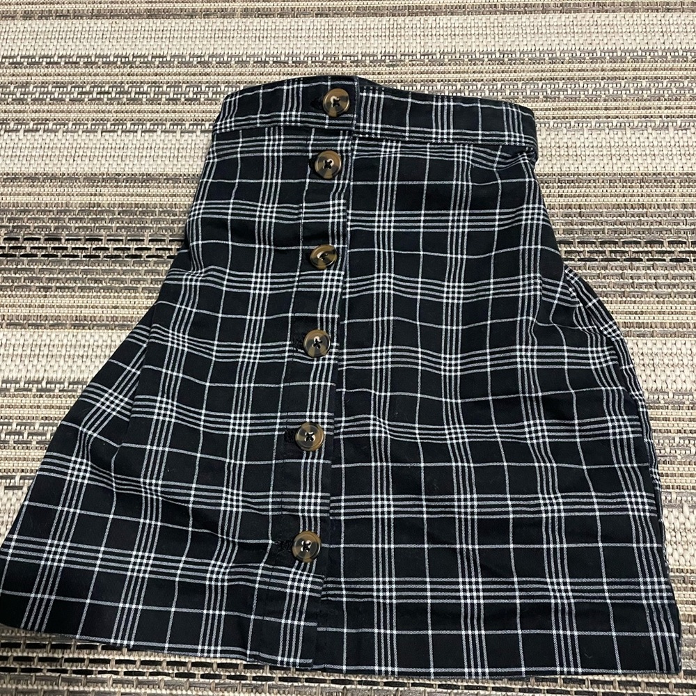 black button-down front plaid pencil skirt H&M DIVIDED
